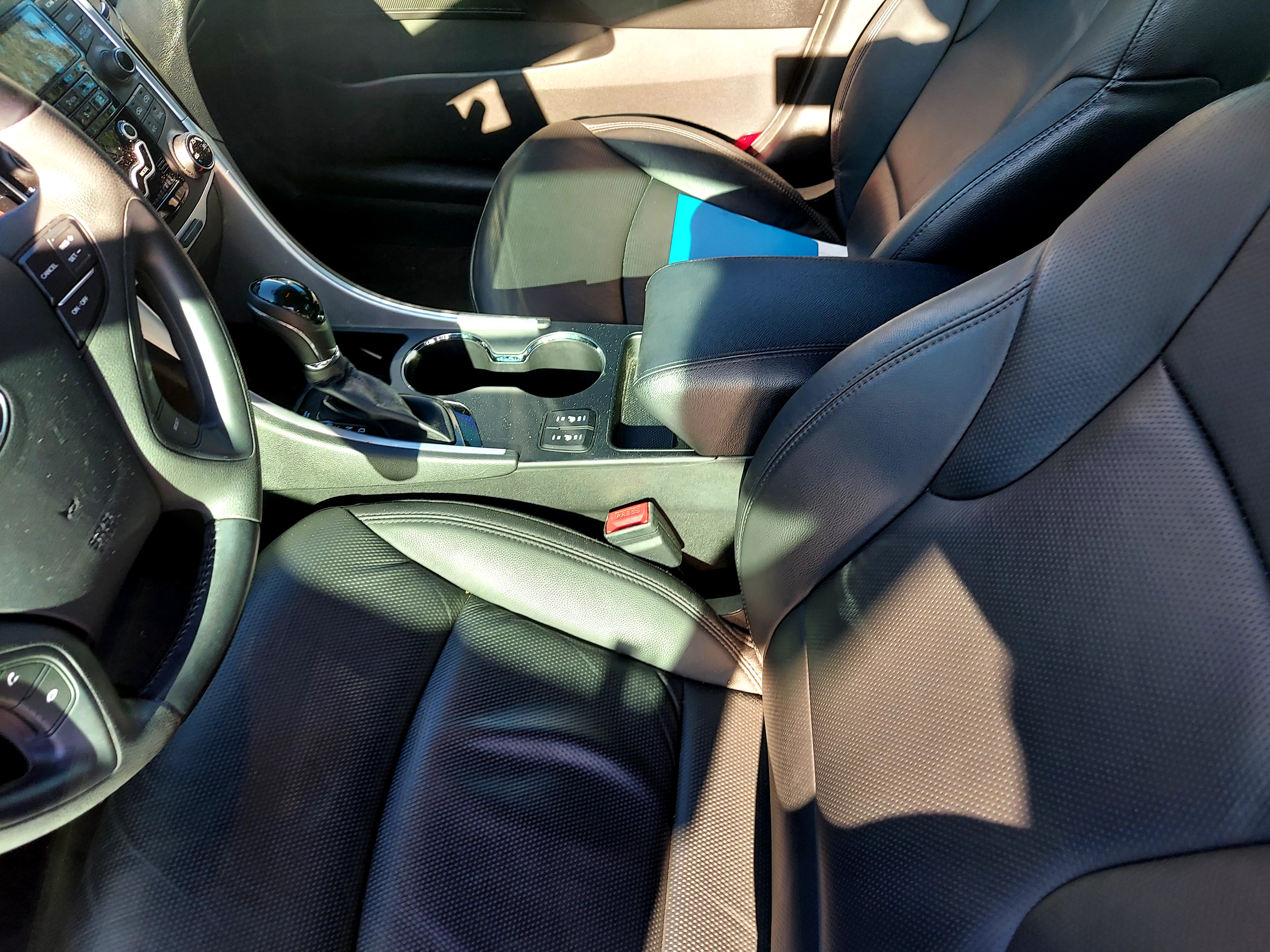 Used 2013 Hyundai Sonata Limited FWD image 12