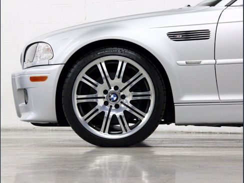 Used 2006 BMW M3 Convertible image 11