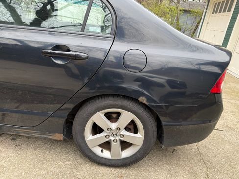 Used 2007 Honda Civic EX image 9