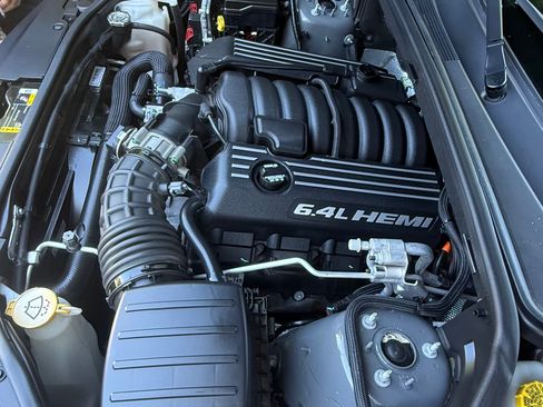 Used 2021 Jeep Grand Cherokee SRT AWD/4WD image 8