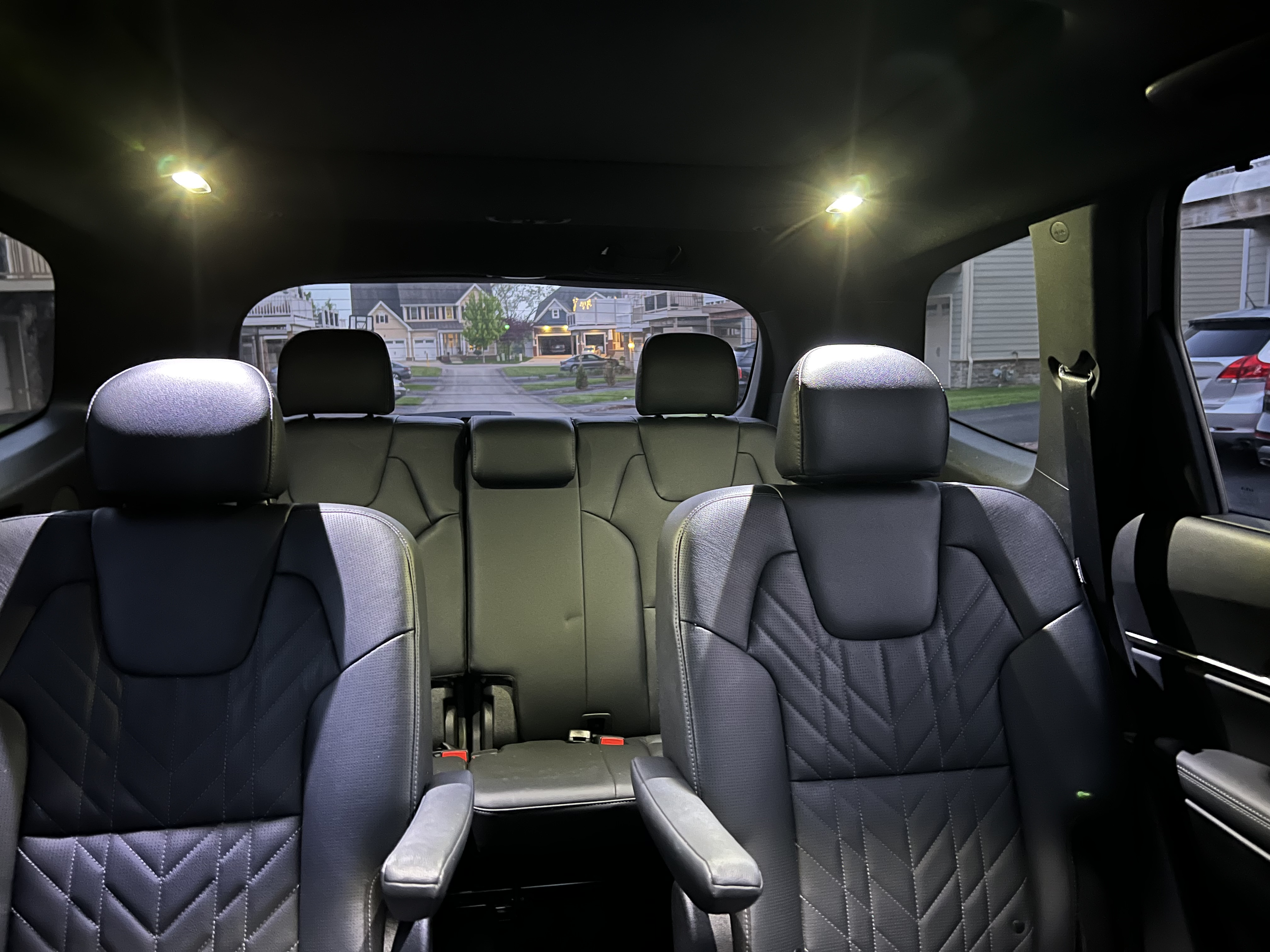 Used 2023 Kia Telluride SX X-Pro AWD/4WD image 11