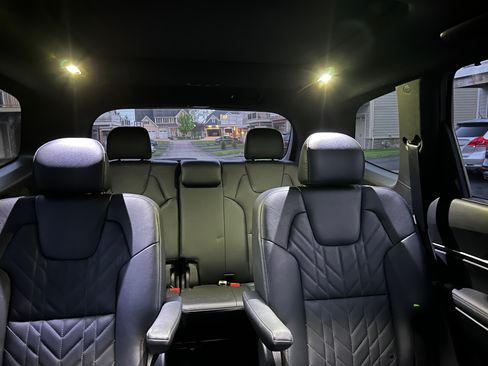 Used 2023 Kia Telluride SX X-Pro AWD/4WD image 11