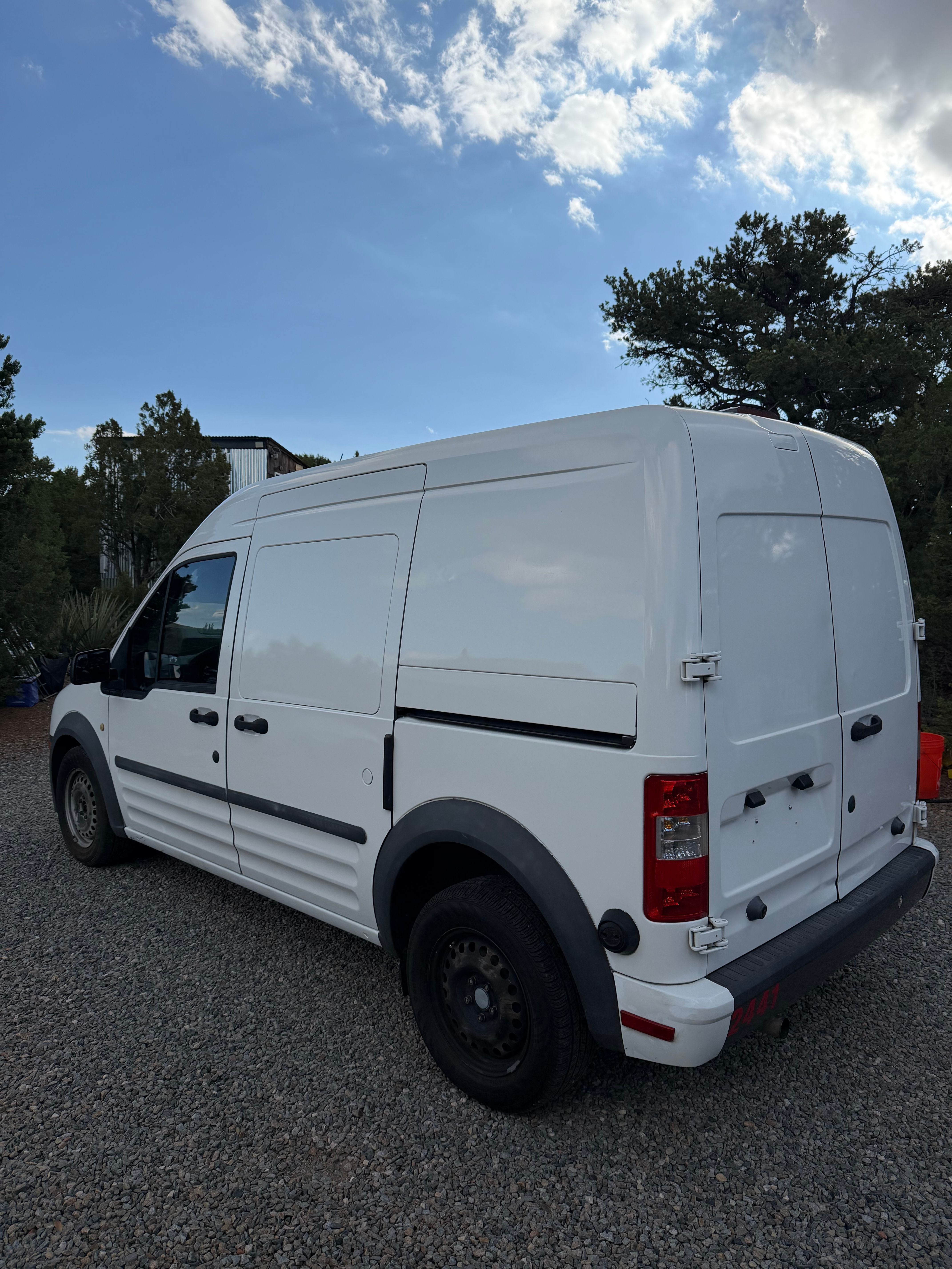 Used 2012 Ford Transit Connect XLT FWD image 1