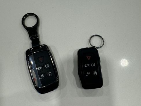 Used 2011 Land Rover LR4 HSE image 27