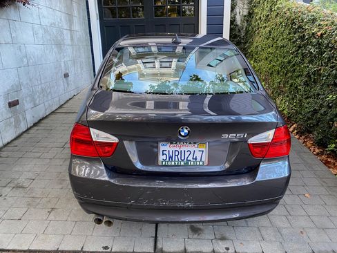 Used 2006 BMW 325i 325i Sedan 4D image 6