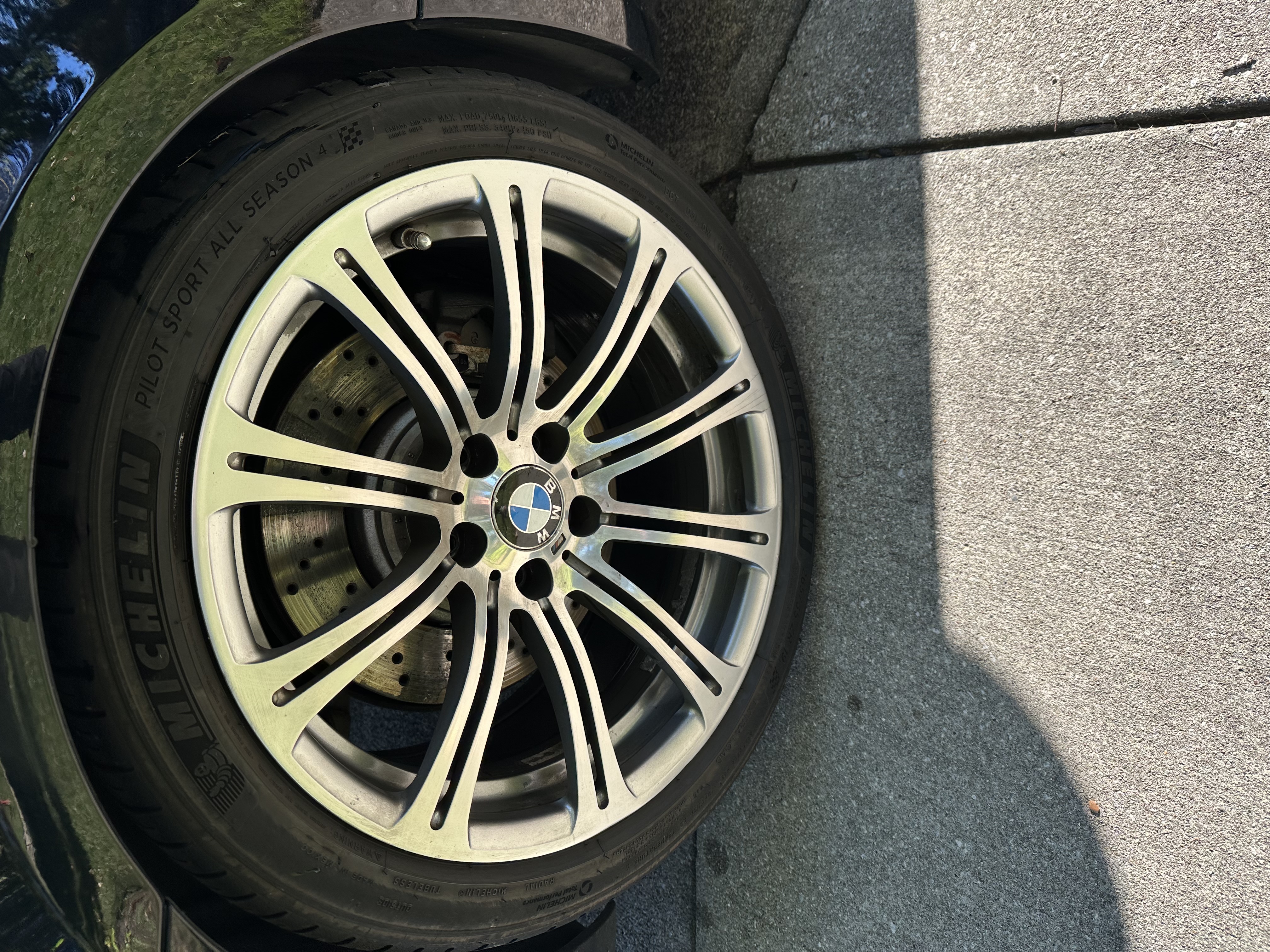Used 2010 BMW M3 Convertible RWD image 9