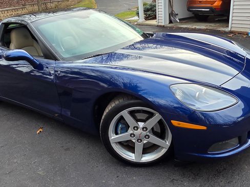 Used 2005 Chevrolet Corvette Coupe w/ Preferred Equipment Group image 14