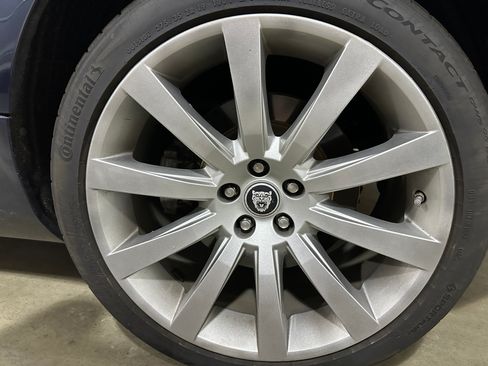 Used 2007 Jaguar XK Coupe RWD image 10