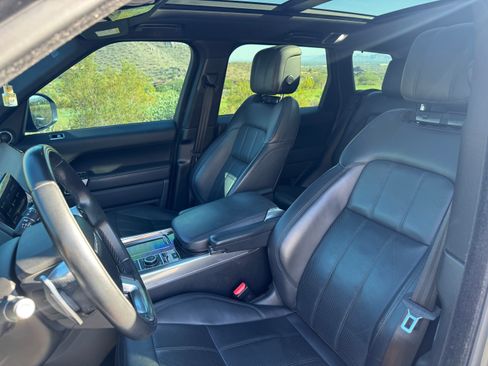 Used 2019 Land Rover Range Rover Sport Supercharged AWD/4WD image 11