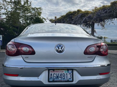 Used 2012 Volkswagen CC R-Line FWD image 5