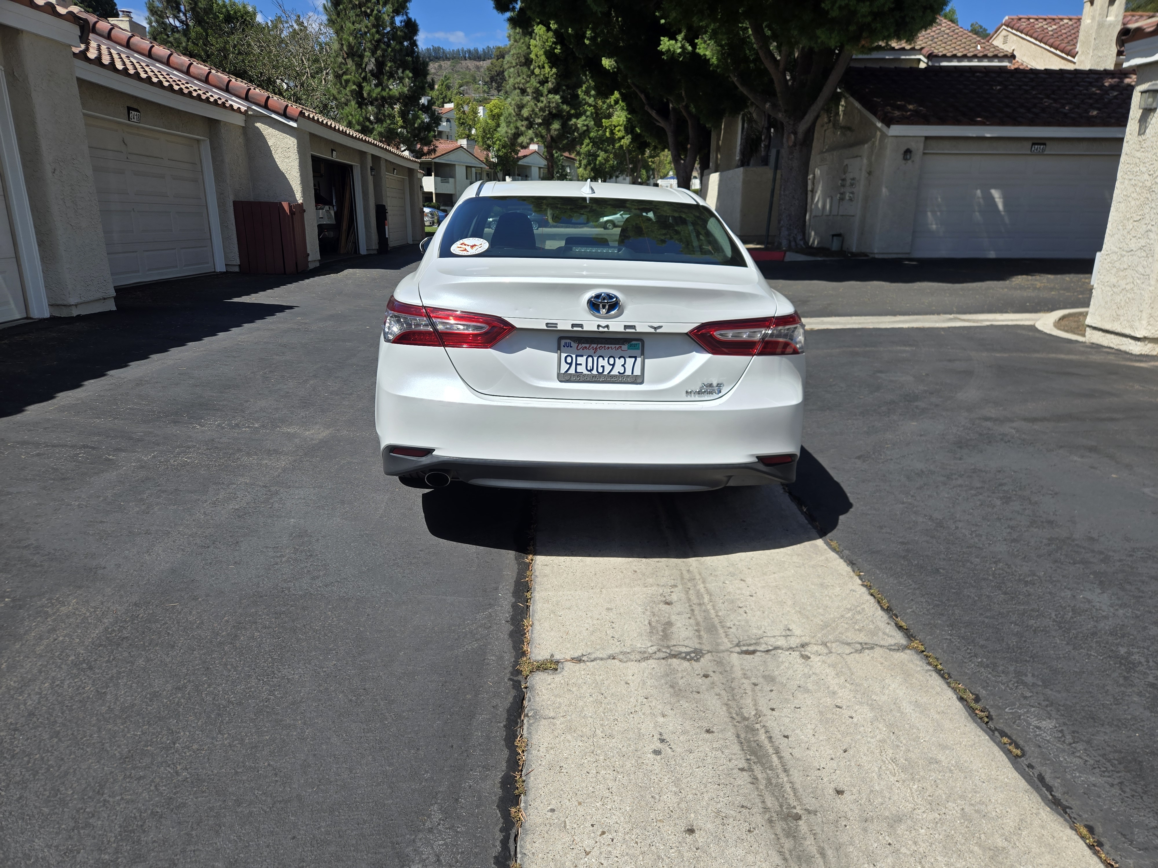 Used 2020 Toyota Camry XLE FWD image 5