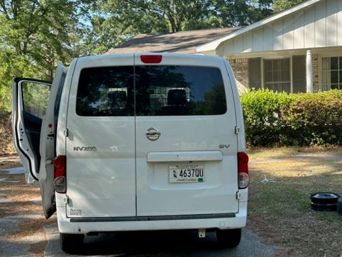 Used 2019 Nissan NV200 SV w/ Navigation Package FWD image 5