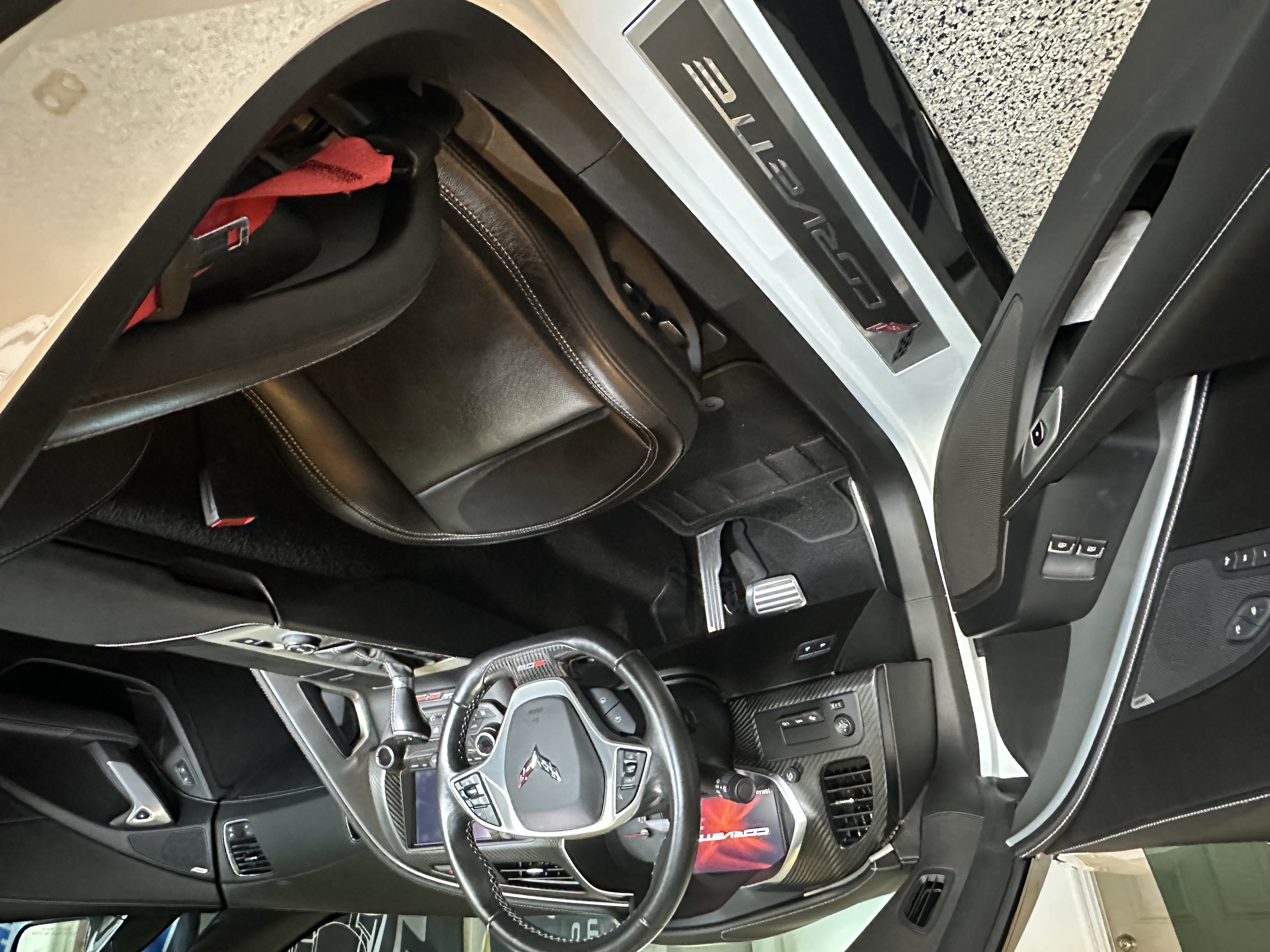 Used 2019 Chevrolet Corvette Z06 RWD image 10