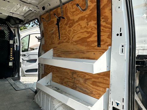 Used 2018 Ford Transit 250 130 Low Roof w/ Exterior Upgrade Package image 15