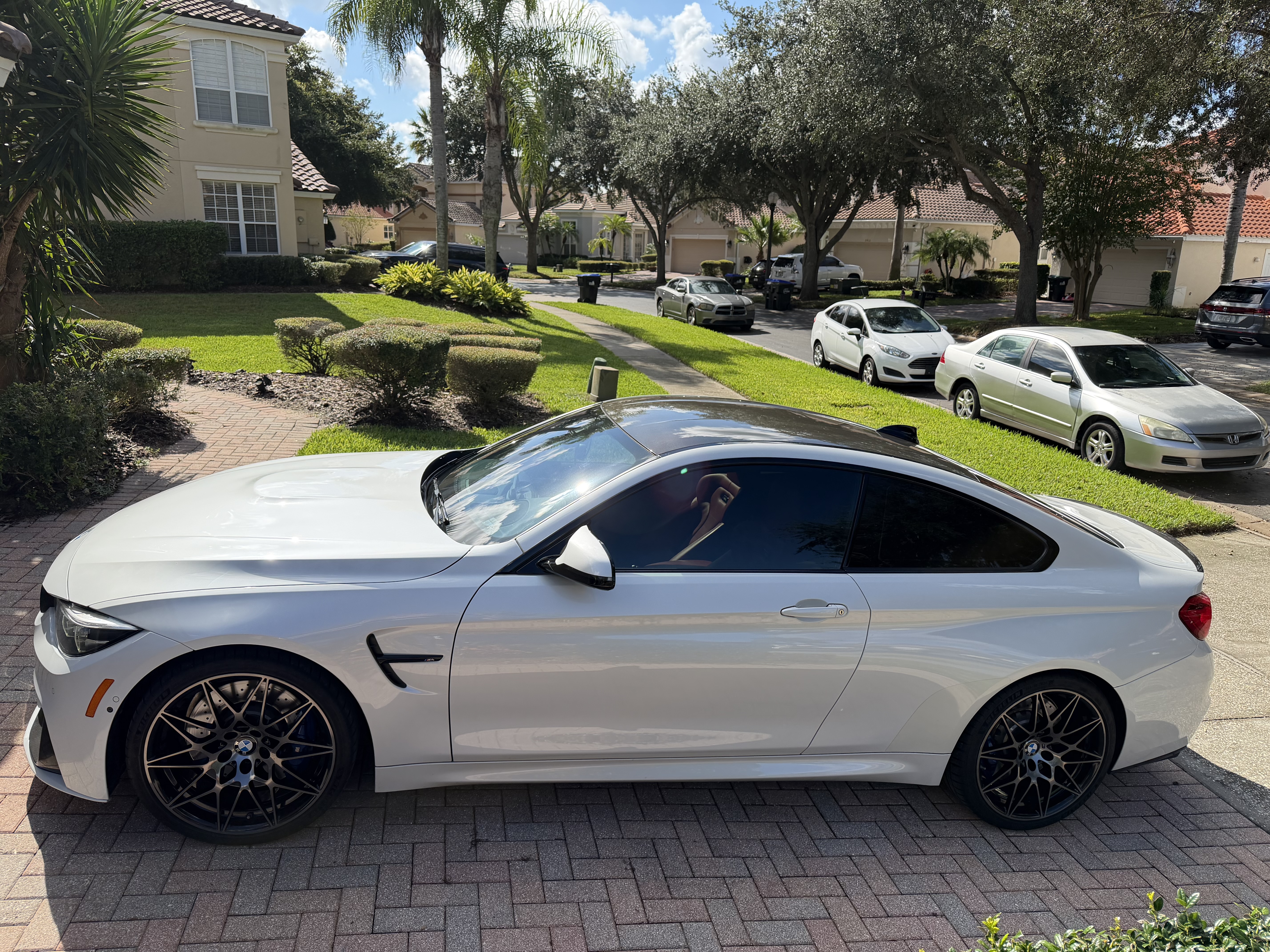 Used 2018 BMW M4 Coupe RWD image 10