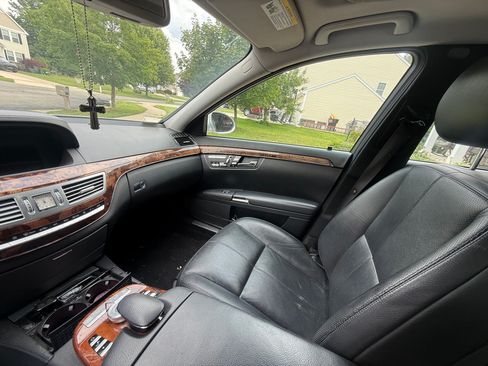 Used 2007 Mercedes-Benz S 550 image 8