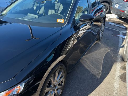 Used 2019 MAZDA MAZDA3 AWD Sedan w/ Select Package image 9