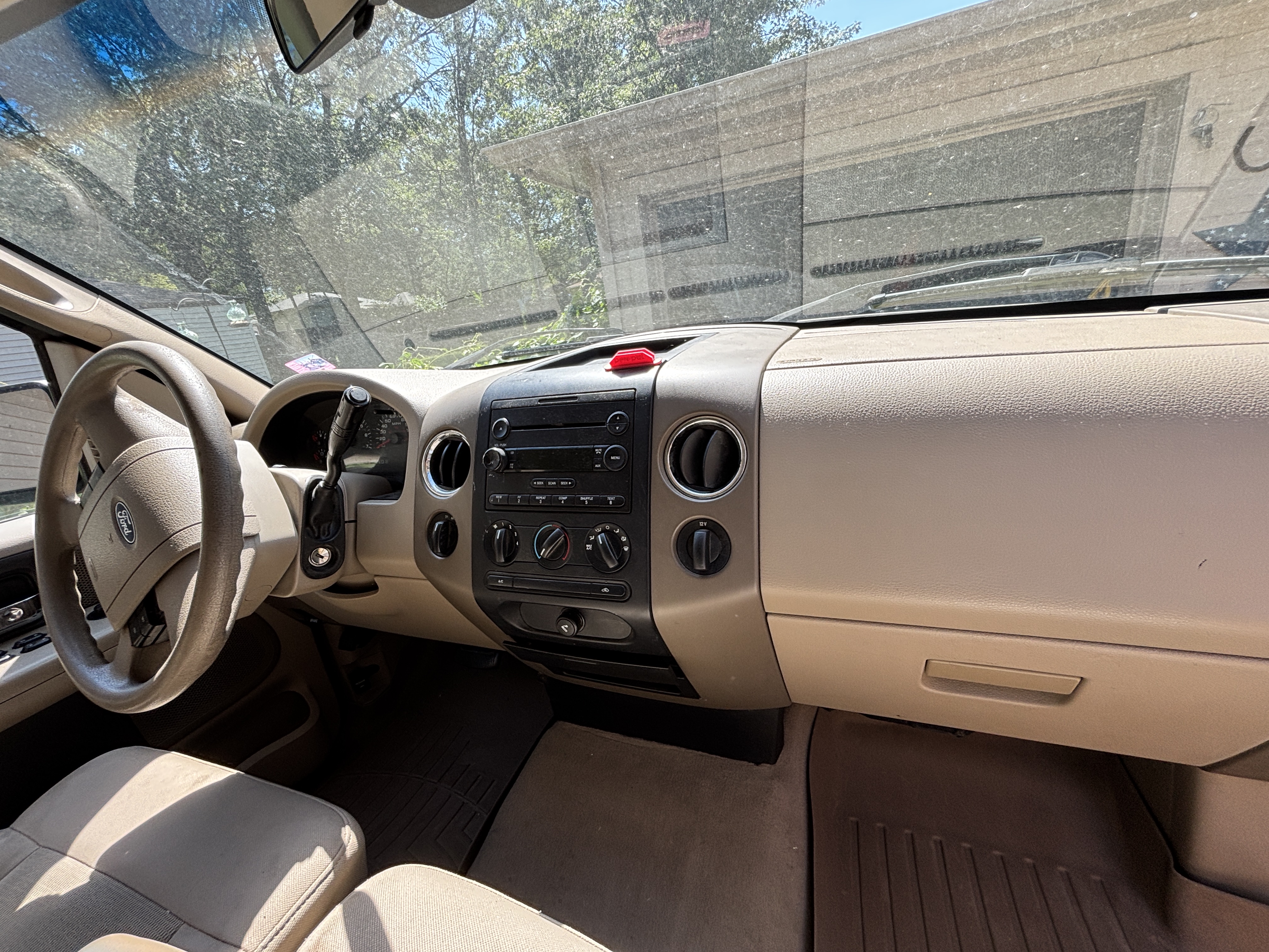 Used 2004 Ford F150 XLT AWD/4WD image 9