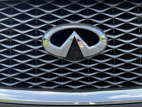 Used 2021 INFINITI QX80 Luxe RWD image 17