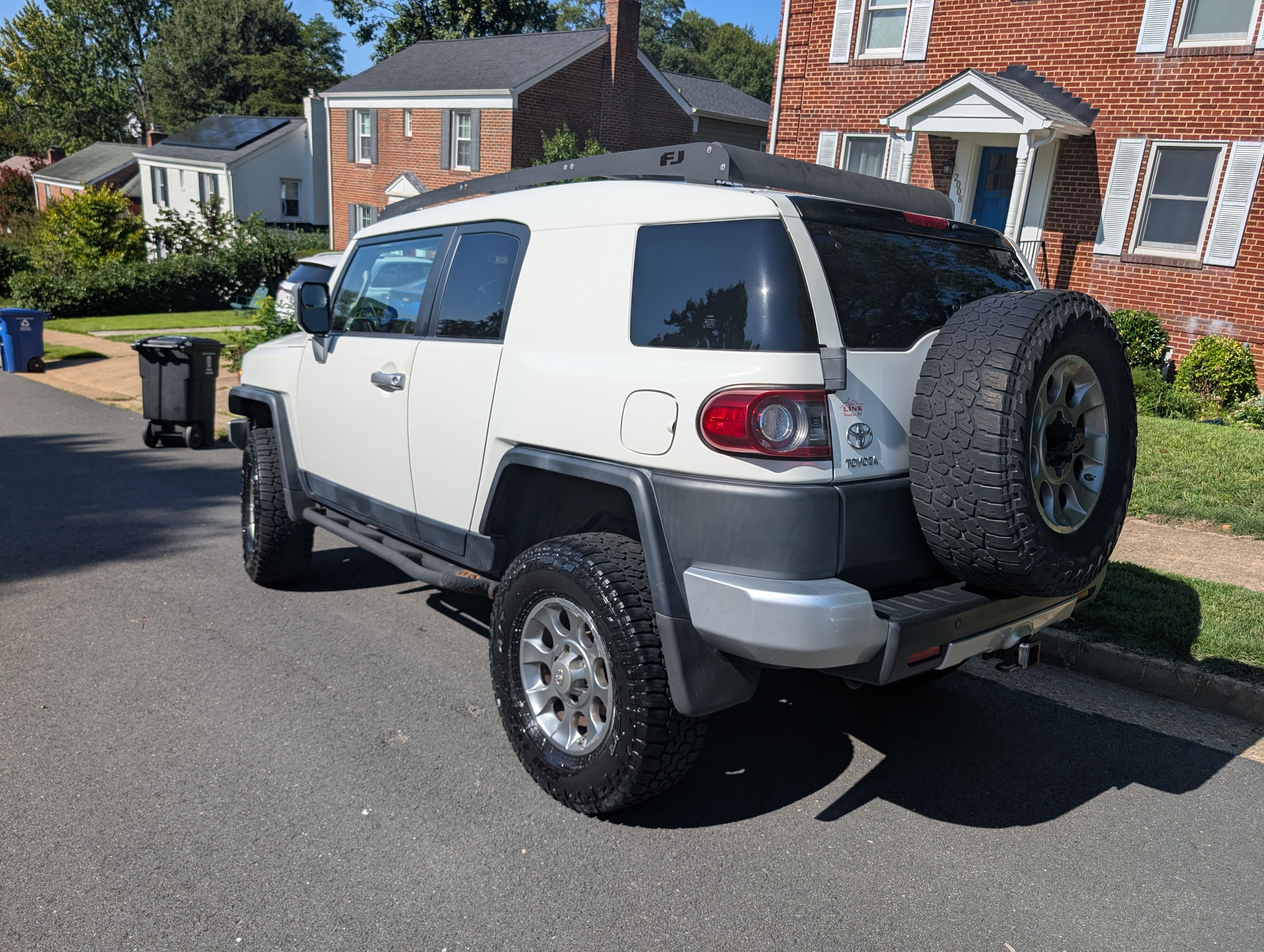 Used 2012 Toyota FJ Cruiser 4WD w/ Upgrade Pkg image 15