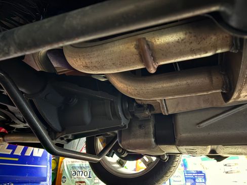 Used 2006 Chevrolet SSR w/ Preferred Equipment Group image 26