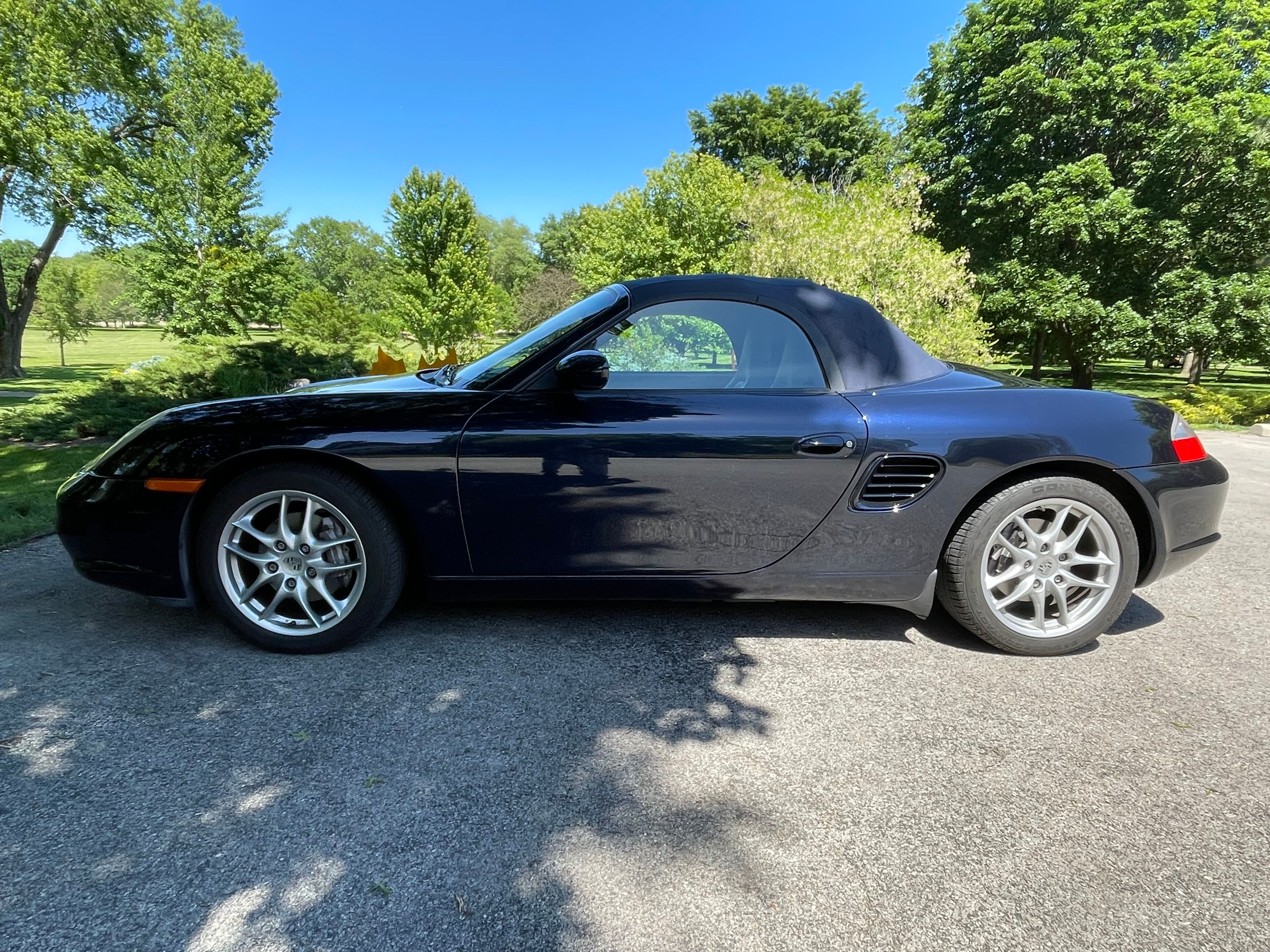 Used 2003 Porsche Boxster RWD image 1