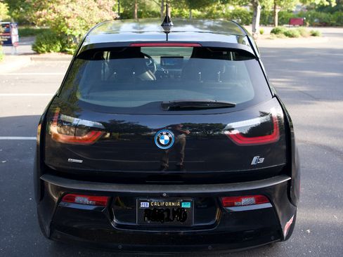 Used 2016 BMW i3 w/ Range Extender RWD image 6