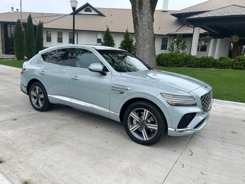 Used 2025 Genesis GV80 3.5T AWD/4WD image 4