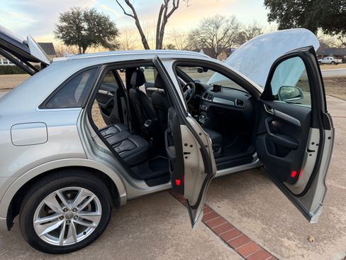 Used 2016 Audi Q3 2.0T Premium Plus image 12