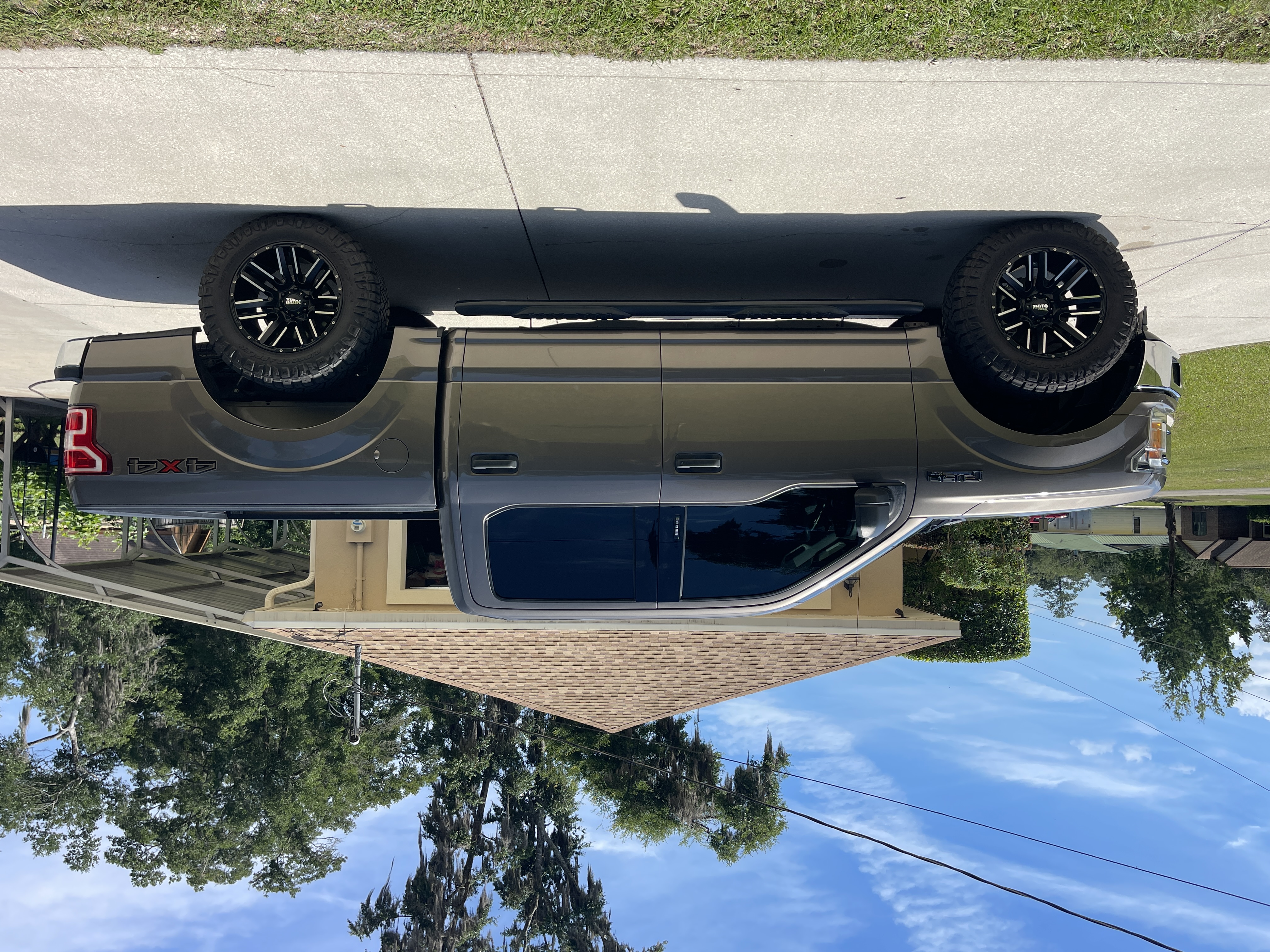 Used 2019 Ford F150 XLT AWD/4WD image 9