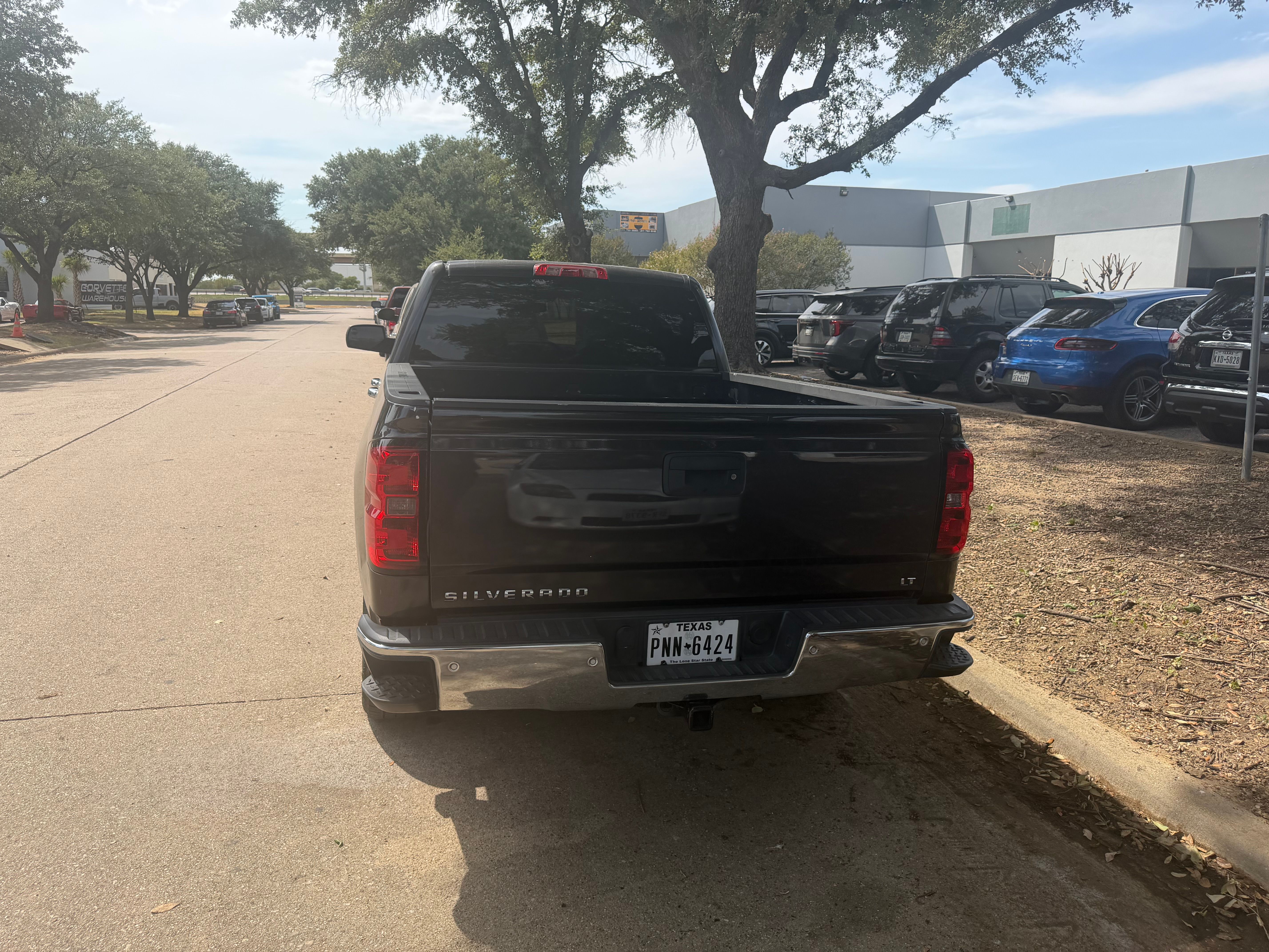 Used 2014 Chevrolet Silverado 1500 LT w/ Texas Edition, 1LT Trim RWD image 2