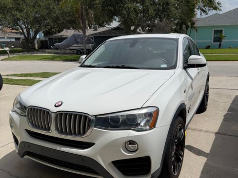 Used 2016 BMW X4 xDrive28i AWD/4WD image 4