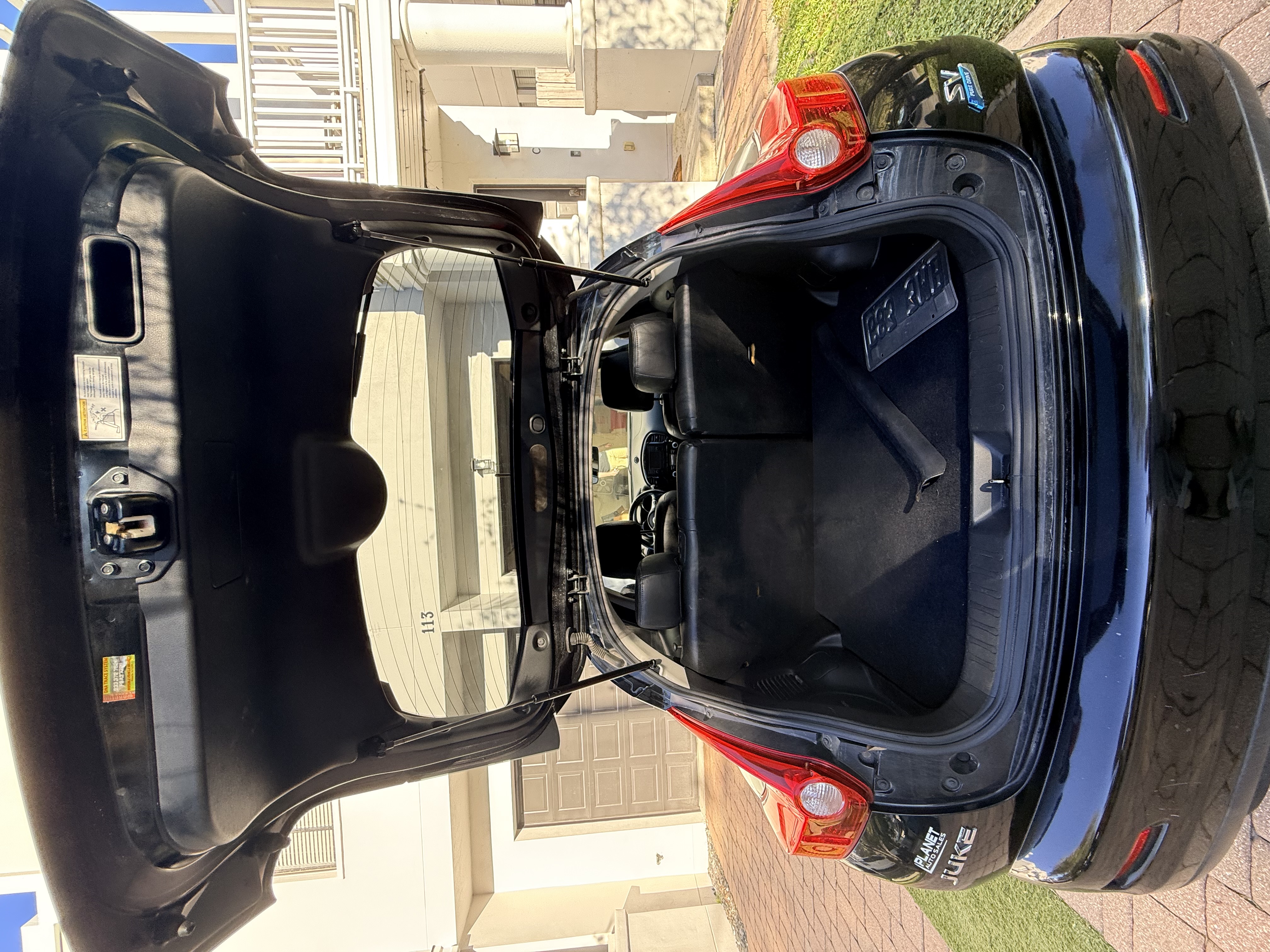 Used 2013 Nissan Juke SV FWD image 8