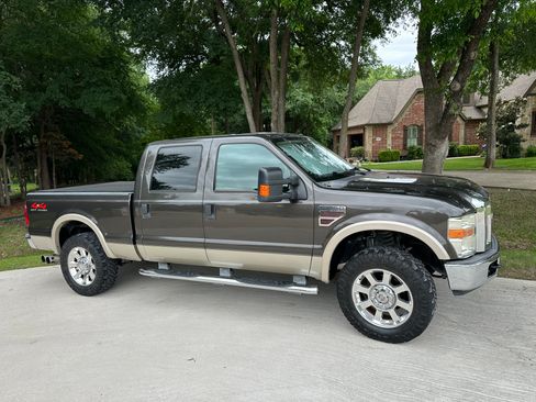 Used 2008 Ford F250 Lariat AWD/4WD image 4