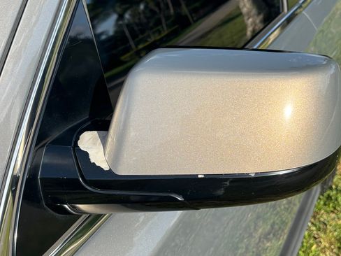 Used 2017 Chevrolet Tahoe LT RWD image 18