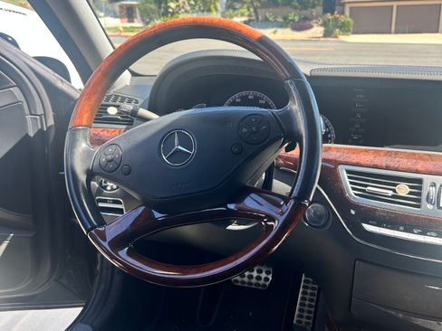Used 2013 Mercedes-Benz S 550 S 550 Sedan 4D image 11