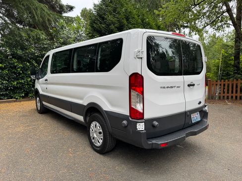 Used 2018 Ford Transit 350 XLT RWD image 10