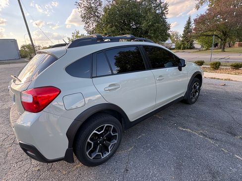 Used 2013 Subaru Crosstrek 2.0i Premium image 6