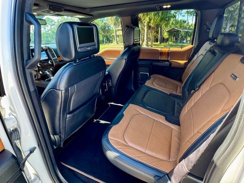 Used 2016 Ford F150 Limited w/ Trailer Tow Package image 24