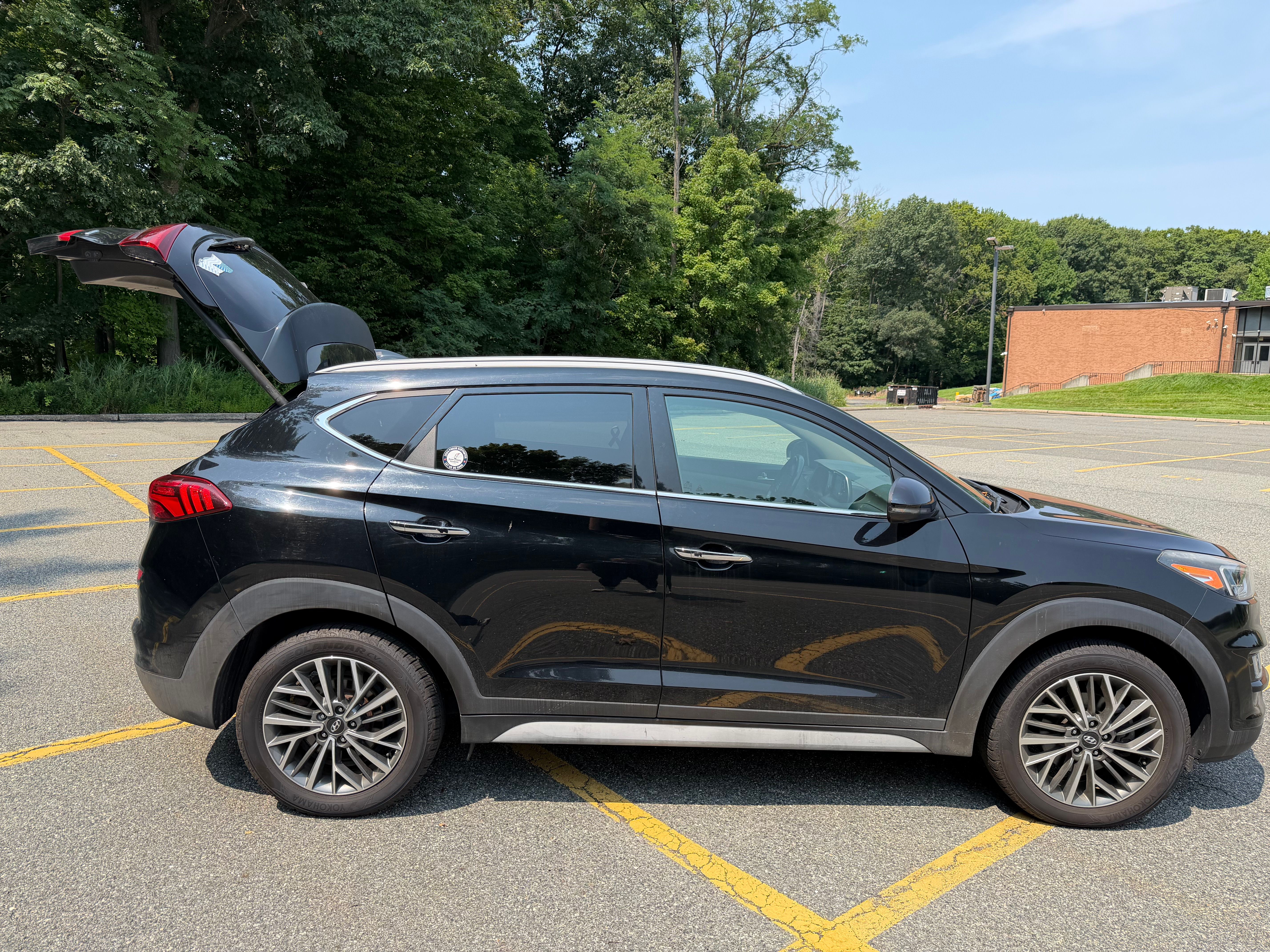 Used 2019 Hyundai Tucson Limited AWD/4WD image 2