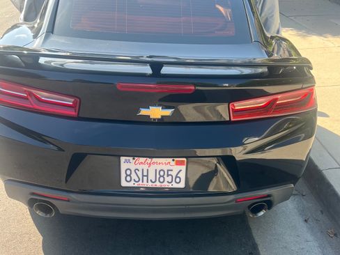 Used 2016 Chevrolet Camaro LT image 6