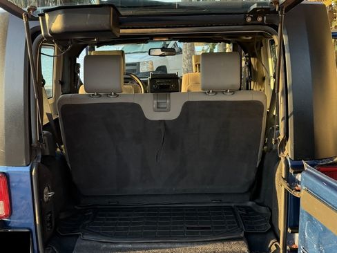 Used 2010 Jeep Wrangler Sport image 11