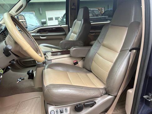 Used 2003 Ford Excursion Eddie Bauer image 16