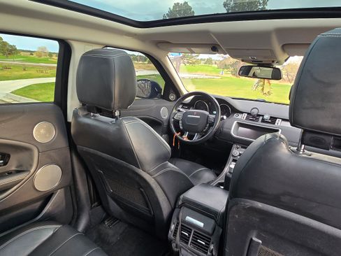 Used 2018 Land Rover Range Rover Evoque HSE image 13