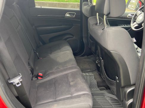 Used 2011 Jeep Grand Cherokee Laredo w/ All Weather Capability Group image 6