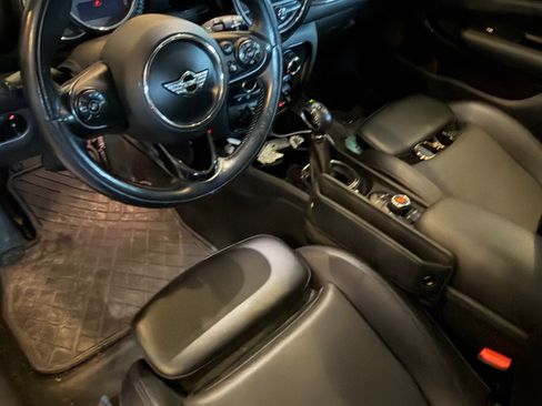 Used 2017 MINI Cooper Clubman S image 4