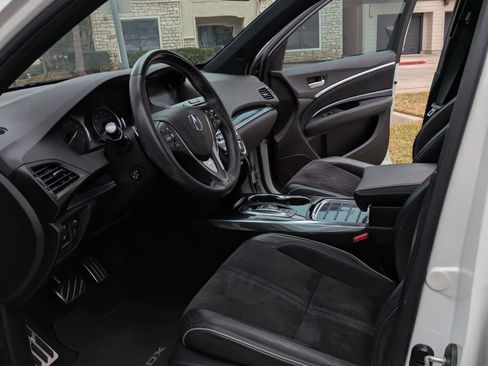 Used 2019 Acura MDX A-Spec image 13