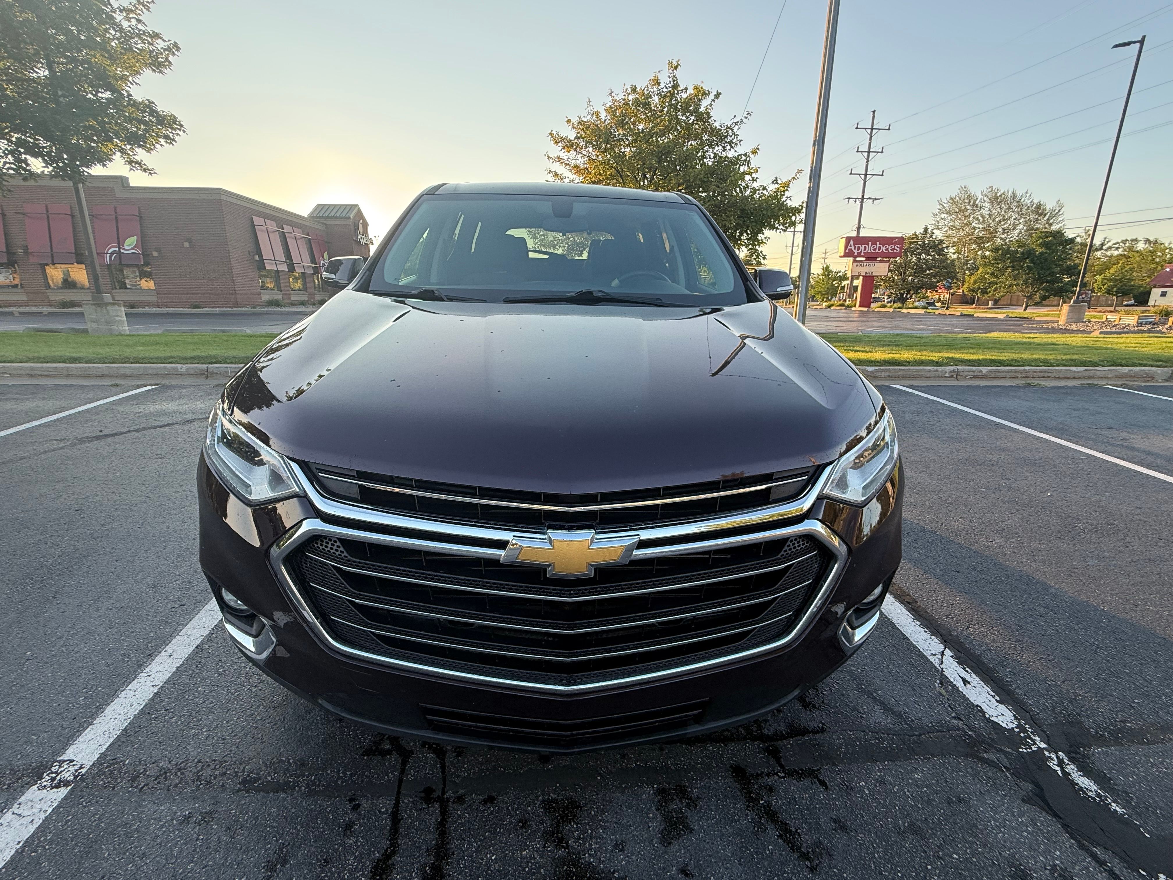 Used 2019 Chevrolet Traverse LT AWD/4WD image 2
