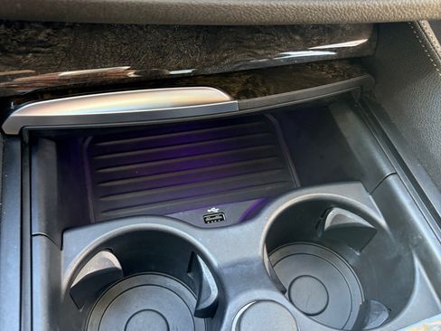 Used 2022 BMW 530i w/ M Sport Package image 27