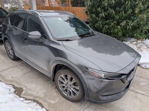 Used 2021 MAZDA CX-5 Signature image 4